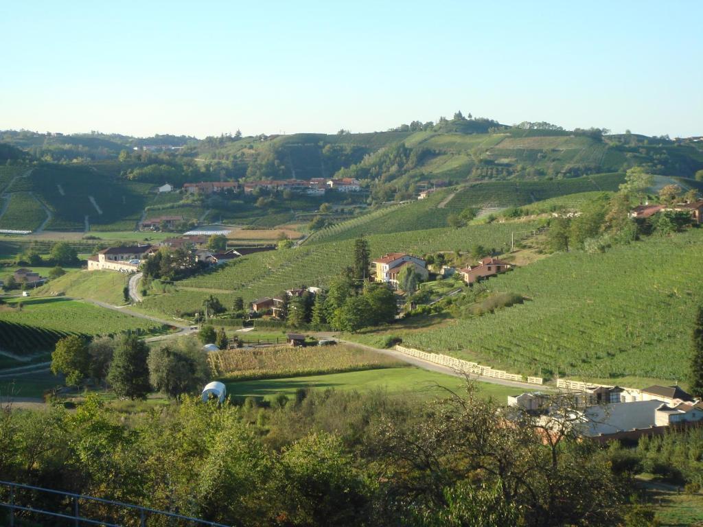 Agriturismo Cascina Vrona Willa Monteu Roero Zewnętrze zdjęcie