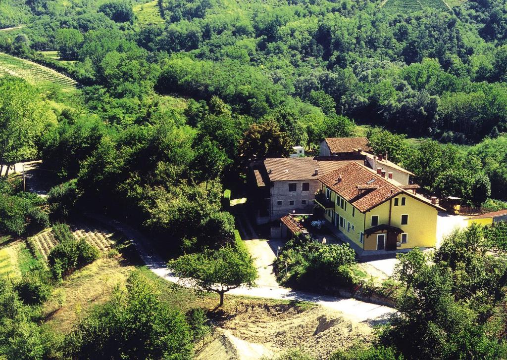 Agriturismo Cascina Vrona Willa Monteu Roero Zewnętrze zdjęcie