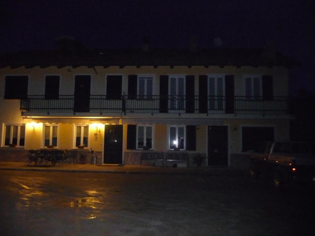 Agriturismo Cascina Vrona Willa Monteu Roero Zewnętrze zdjęcie